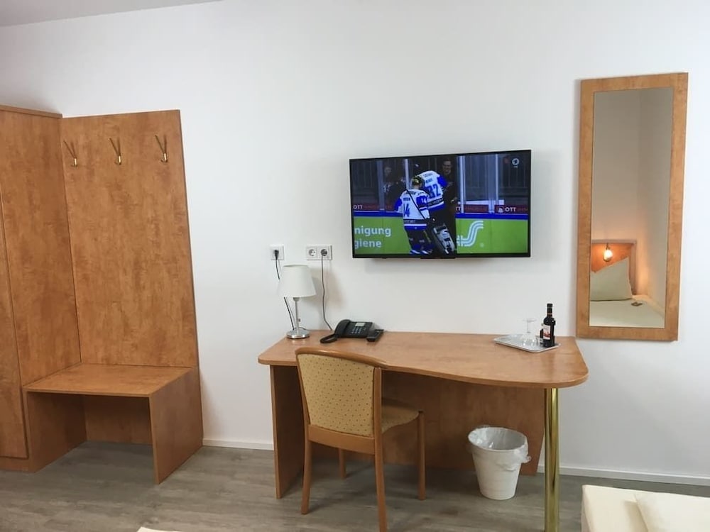 Фото Main Kinzig Hotel am Limes