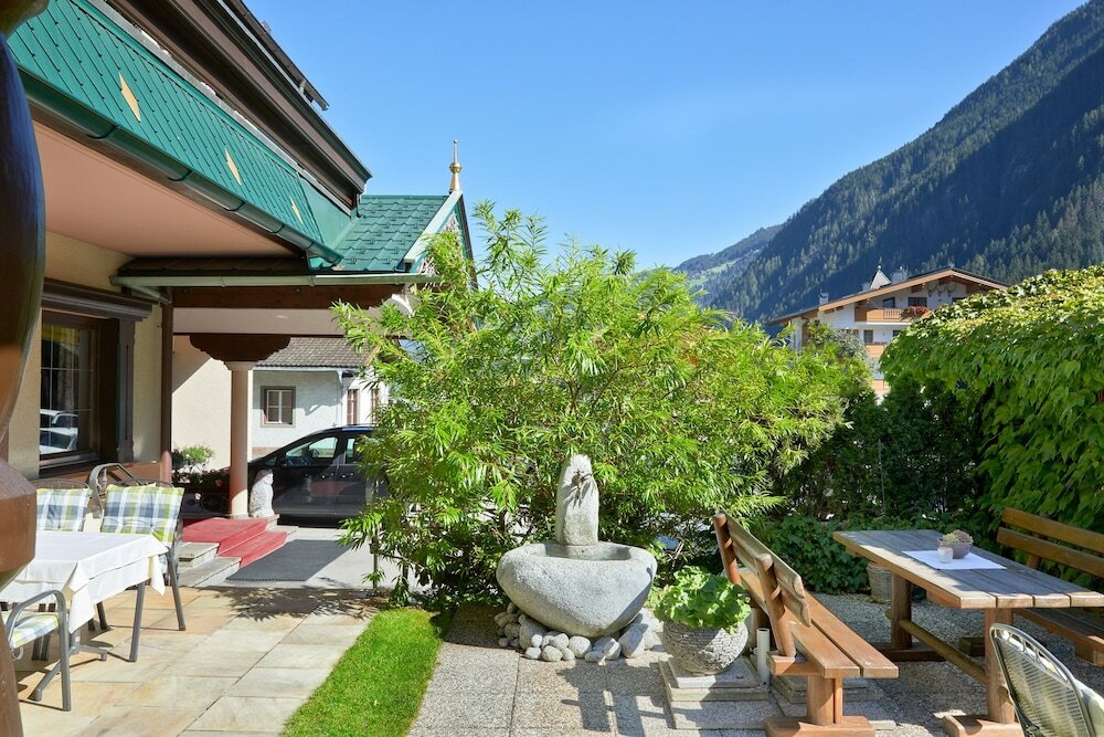 Фото Hotel Alpenhof Kristall