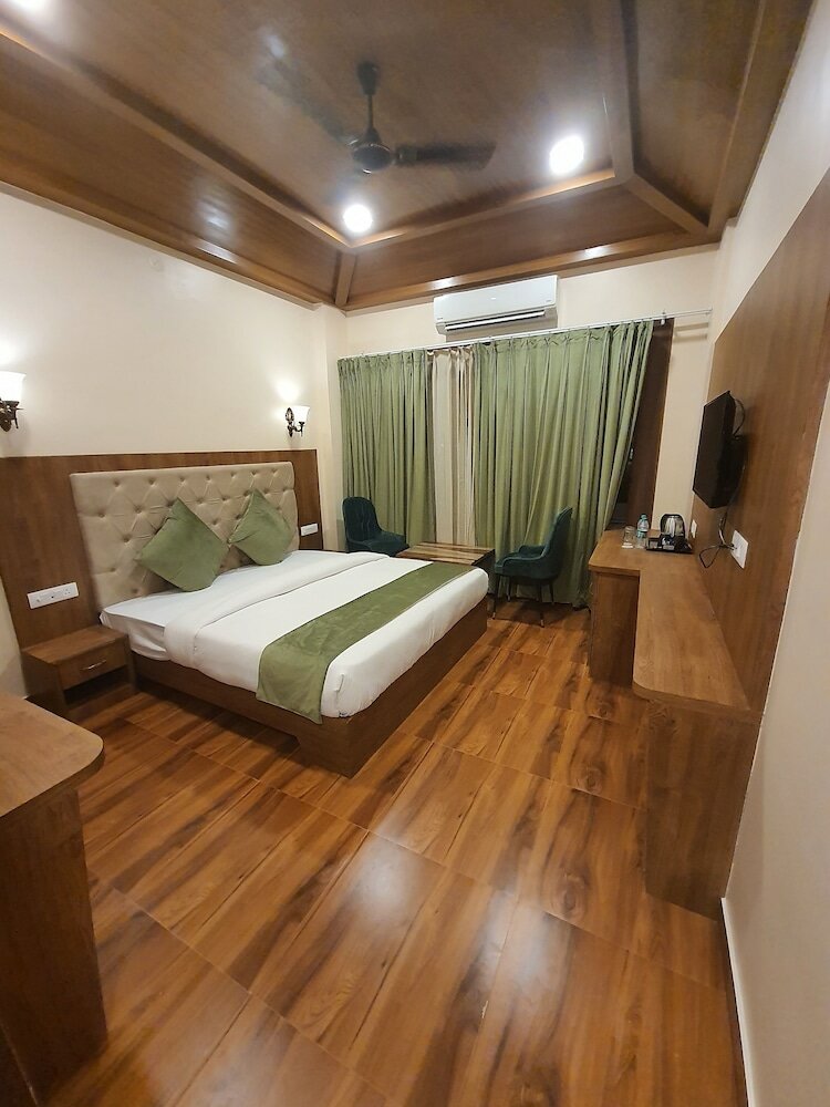 Фото Vijay Garh Resort Udaipur