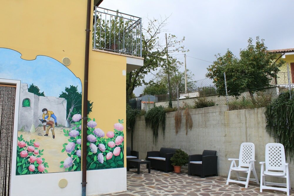 Фото Agriturismo i Murales