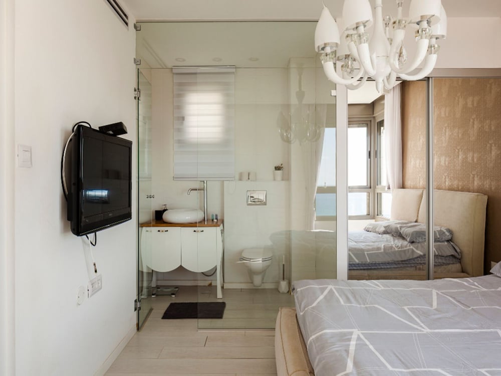 Фото Luxury Mini Penthouse Sea View Best Loc