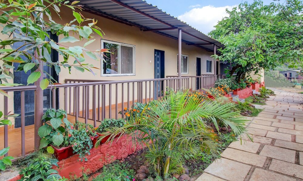 Фото Treebo Trend Garden Cottage & Lawn