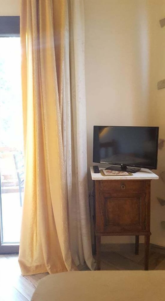 Фото Victoria's Country Apartments