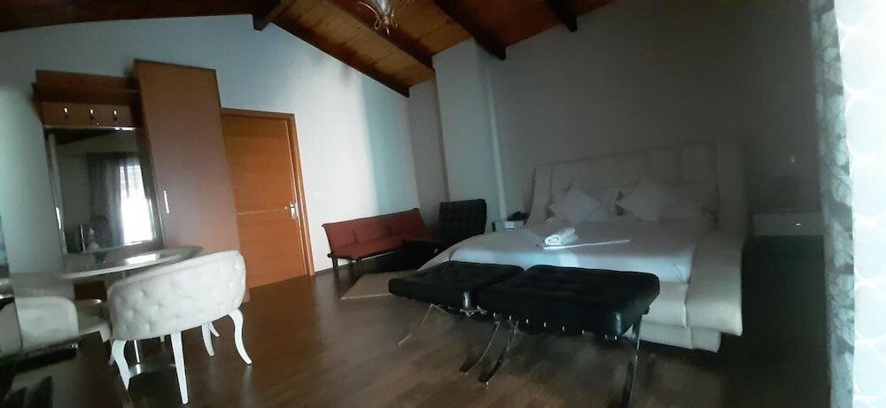 Фото Hotel Bylis