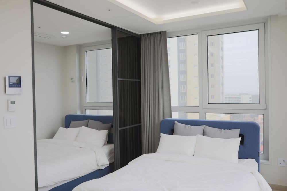 Фото The Mark Sokcho Residence