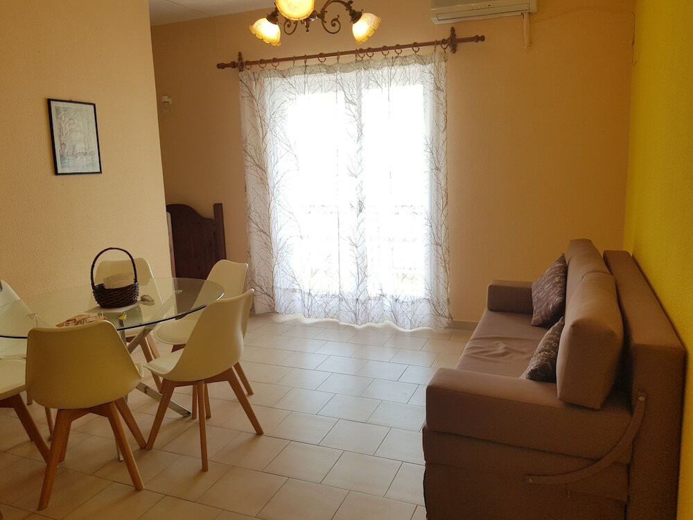 Фото Menigos A2no. 87 Seaview 2 Bedroom