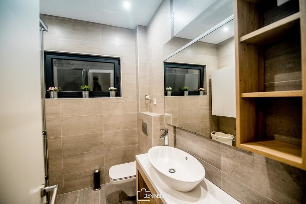 Фото Luxury Apartments Madomi