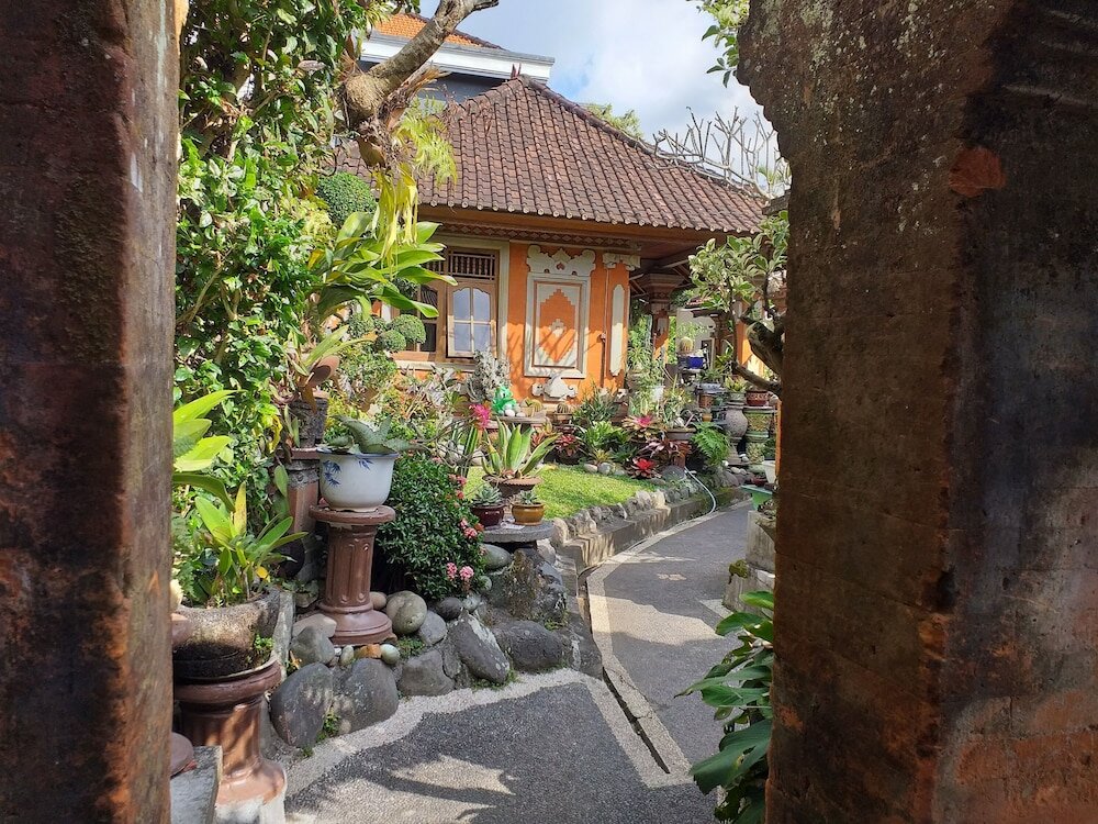 Фото Puri Asri Bungalow