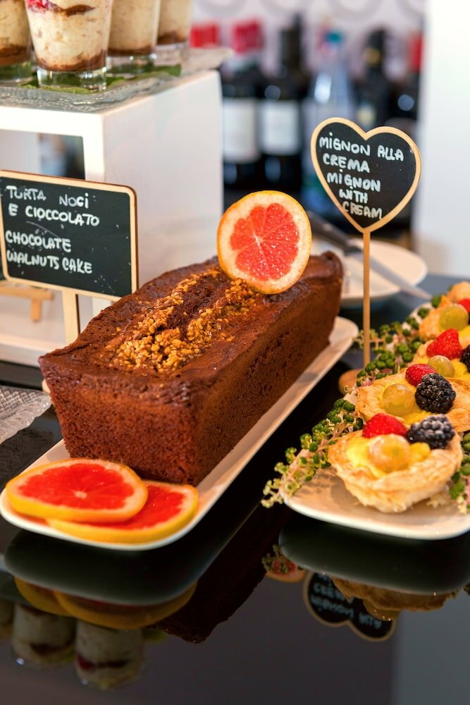 Фото You & Me Beach Hotel