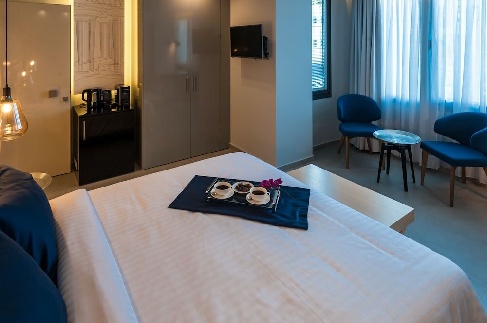 Фото Lavris City Suites