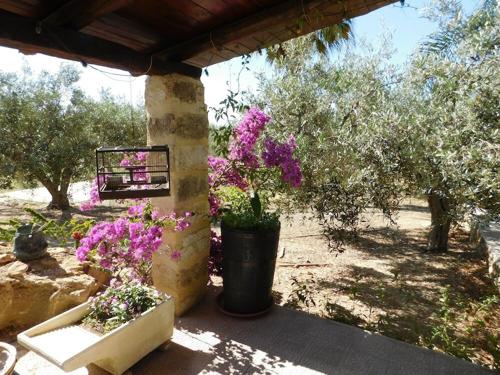 Фото Agriturismo Case Sgaraglino