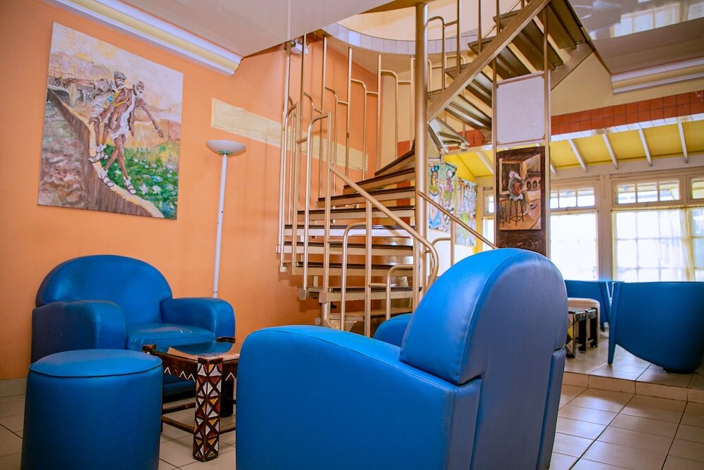 Фото отеля 2