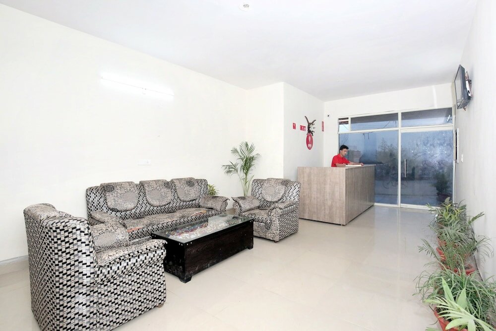 Фото Oyo 11369 Hotel Noor