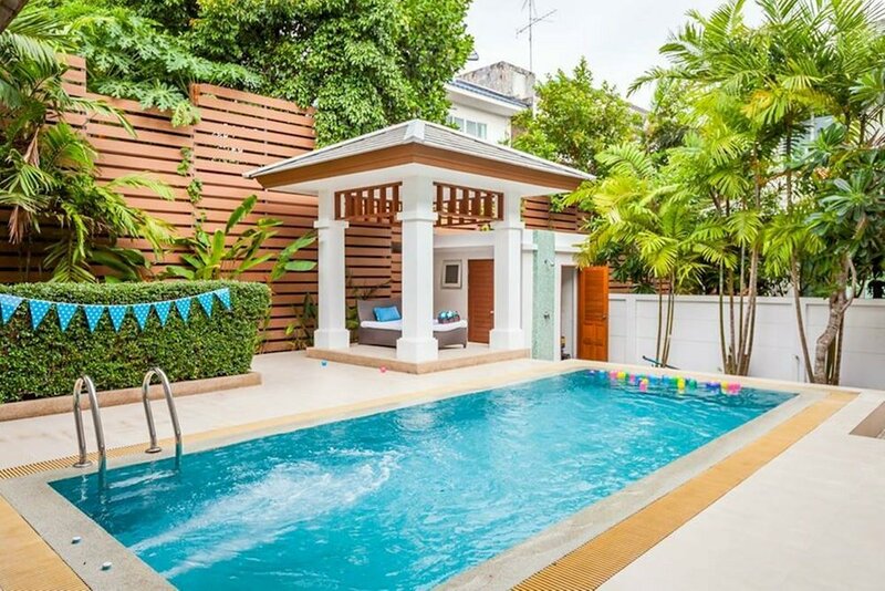 Гостиница The Rest Pool Villa Pattaya