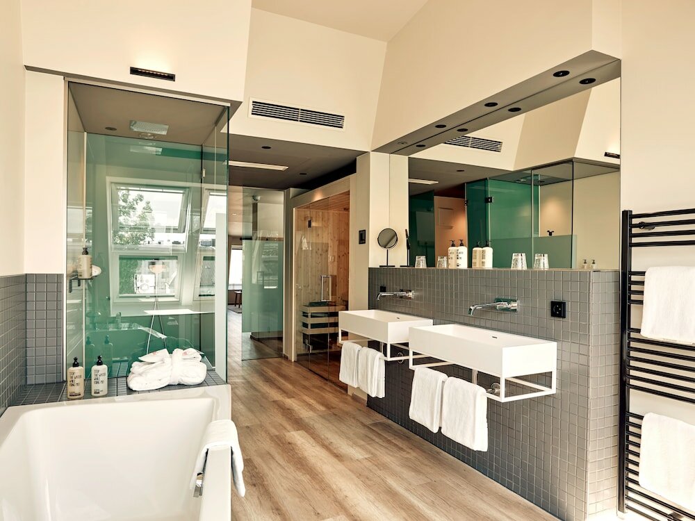 Фото Schwabinger Wahrheit by Geisel