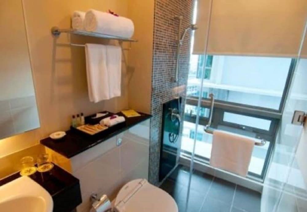 Фото Vinos Asia at Swiss Garden