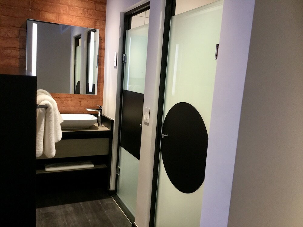 Фото Onomo Hotel Kigali