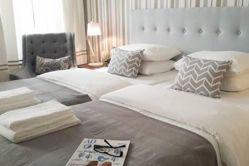 Фото отеля 4