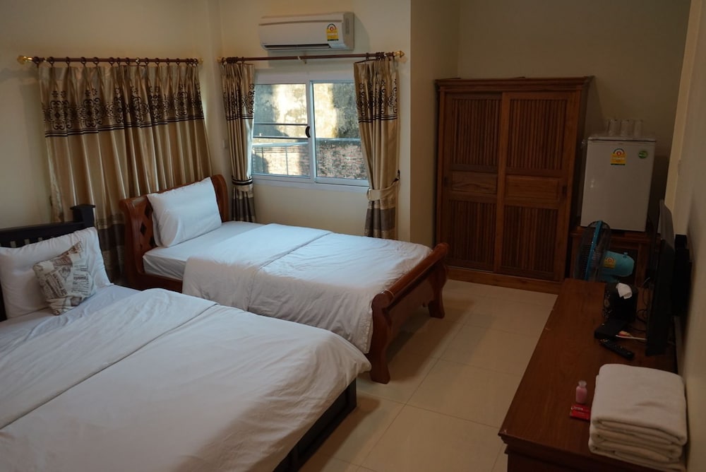 Фото Thonkla Happyhome