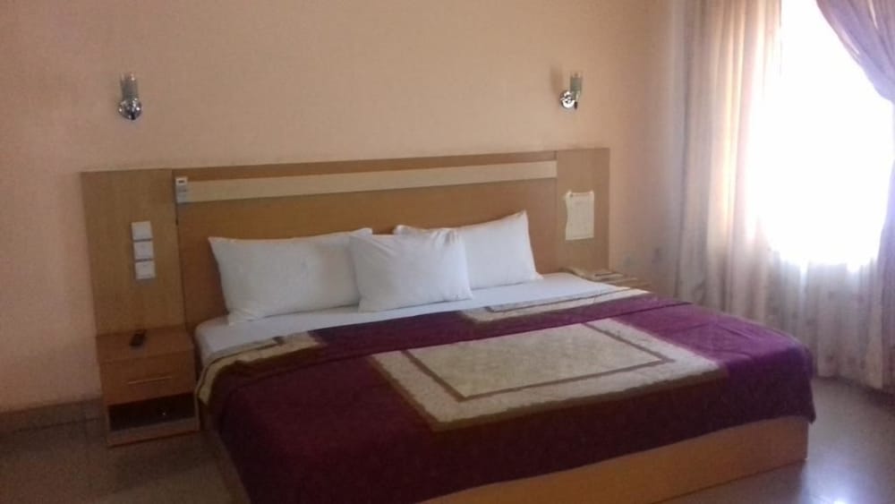 Фото Sumed Suites