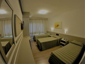 Hotel Gracher Praia (Rio de Janeiro, Município do Rio de Janeiro, Avenida Brasil), hotel