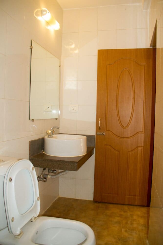 Фото Nirvah Candolim Beach Holiday Stay