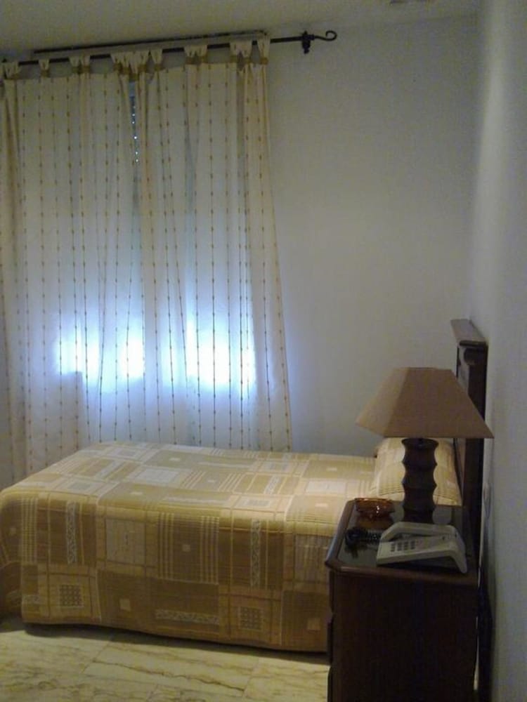 Фото Hotel Cervantes