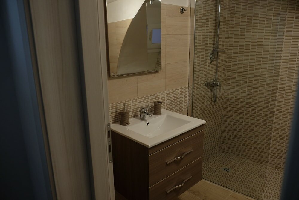 Фото Dimora Luxori Santa Lucia Apartments