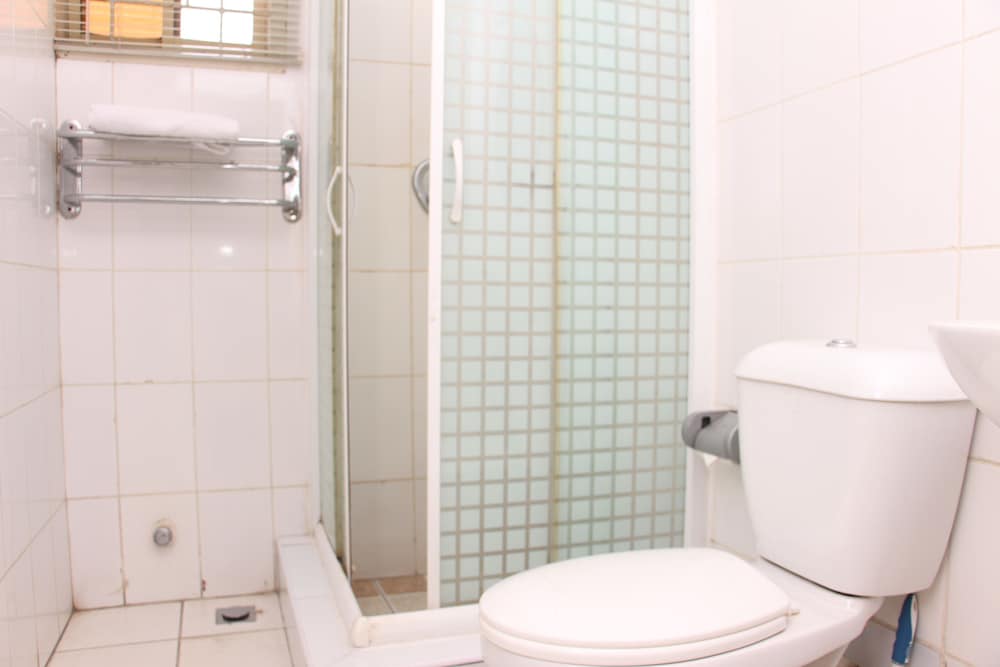 Фото Kriscane Suites Annex