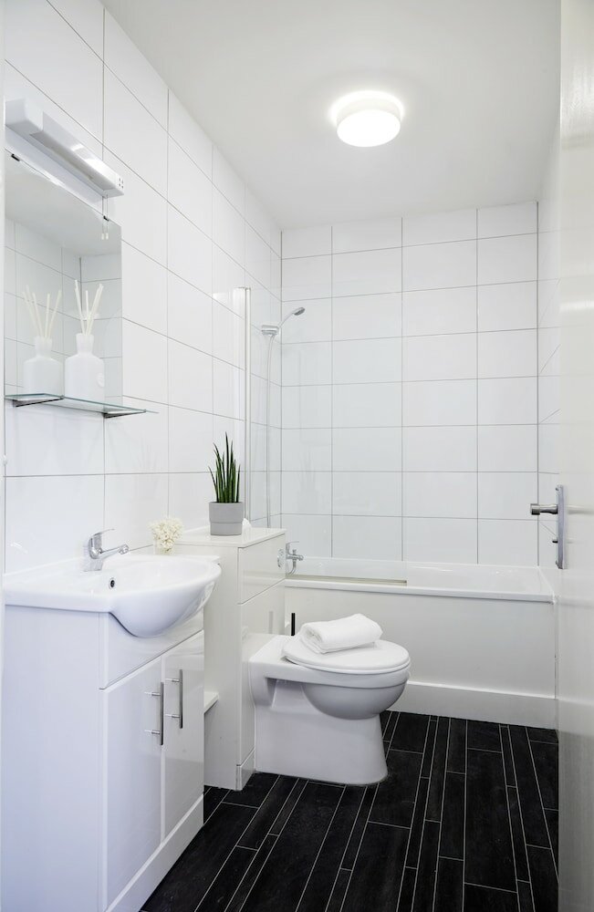 Фото Upton Road Apartments