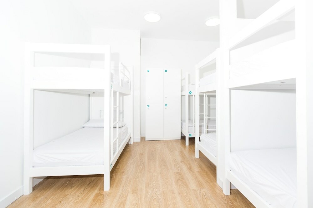 Фото AD Hostel Tarragona