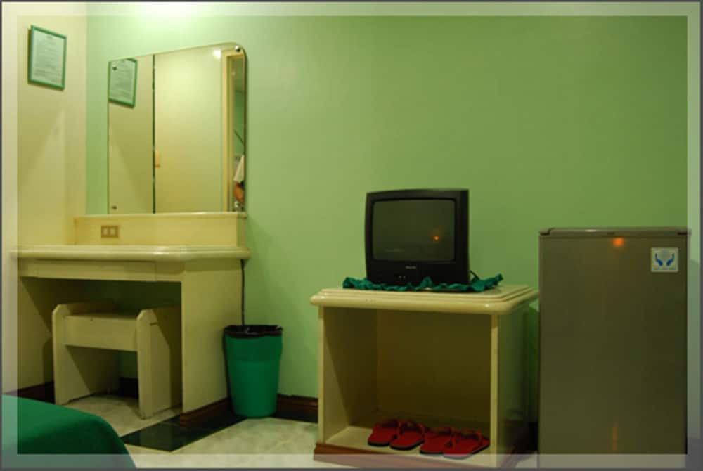 Фото Taver's Pension House