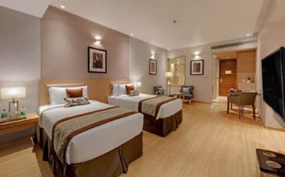 Фото Uk 27 The Fern Belagavi