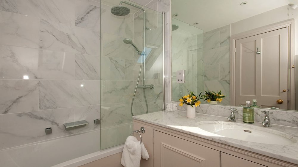 Фото Saratoga Cottage