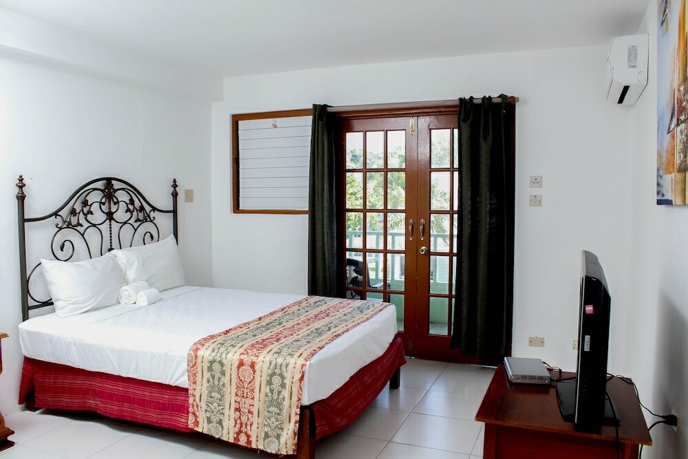 Фото Ocean Palms Resort