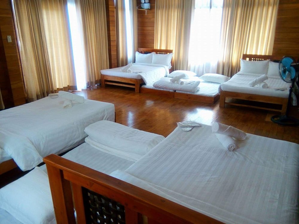 Фото Martha's Rooms