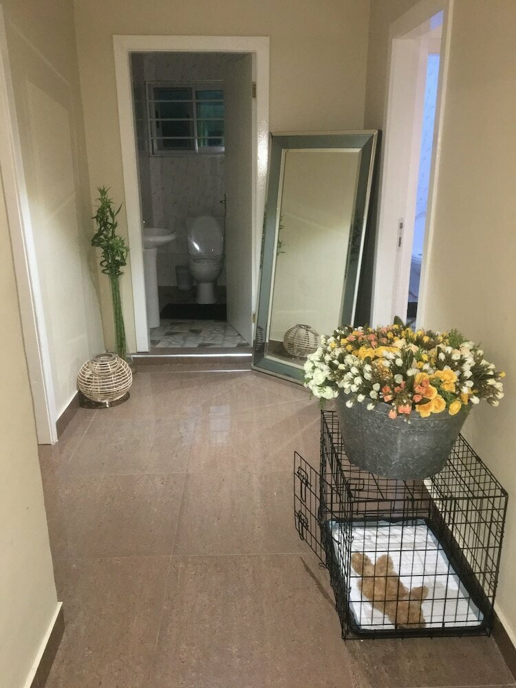 Hotel Mustapha's Apartment, Accra, photo