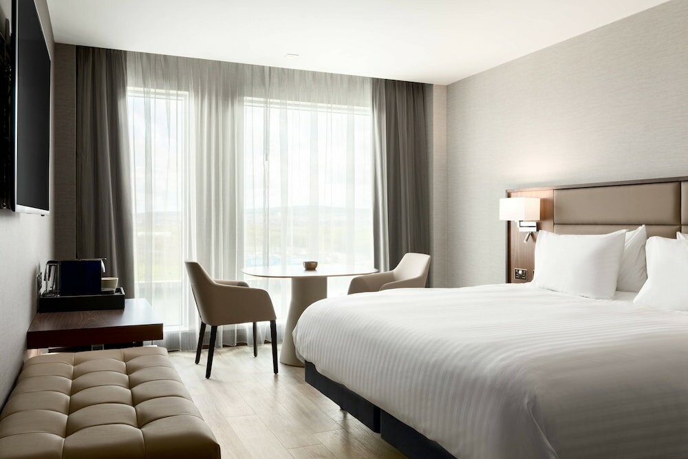 Фото Ac Hotels by Marriott Belfast