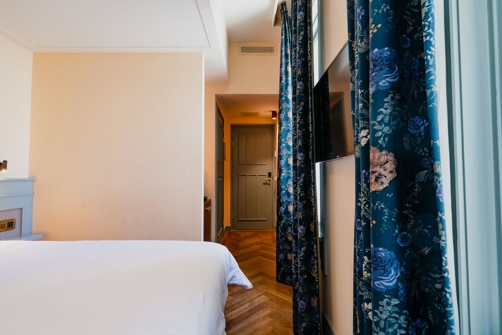 Фото Hotel Mercier