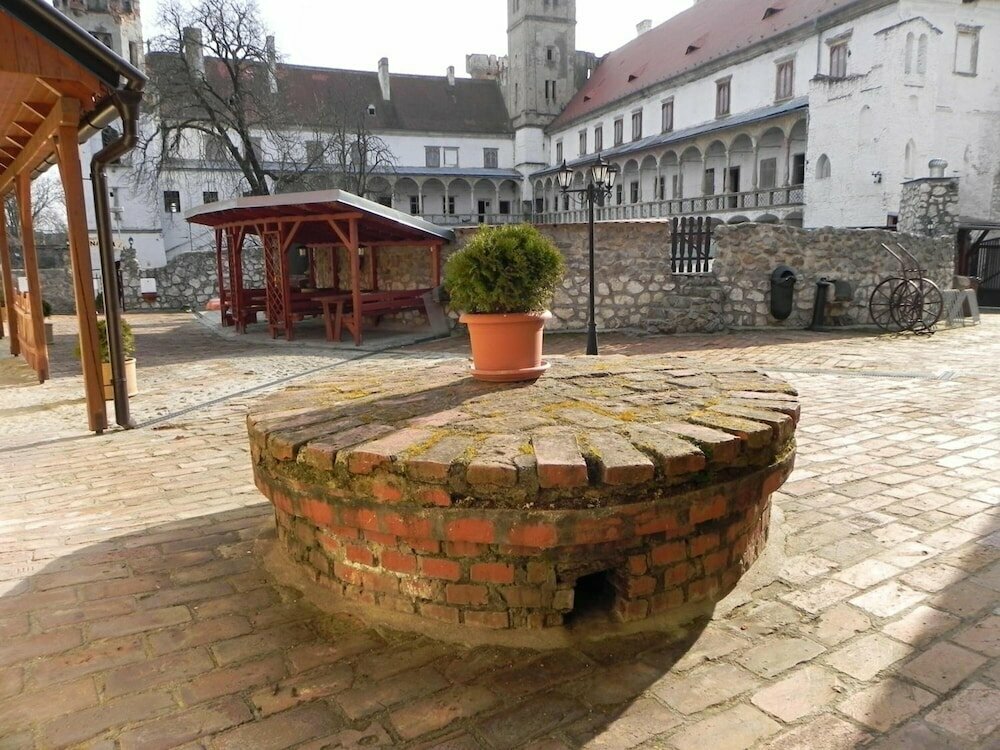 Hotel Zámecký penzion Rotunda, South Moravian Region, photo
