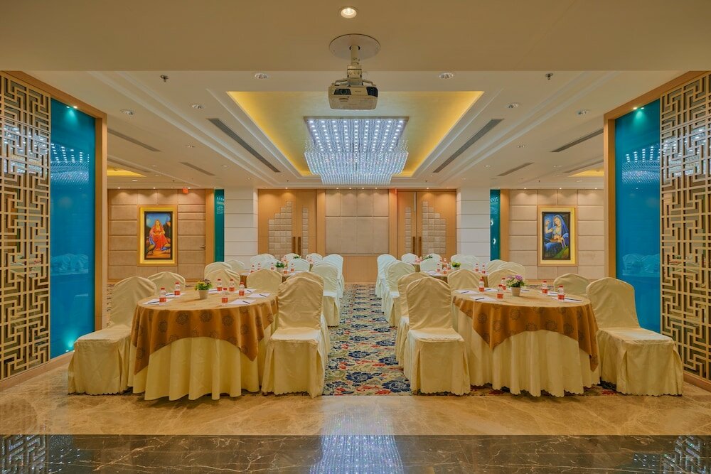 Фото Blu Feather Hotel & SPA