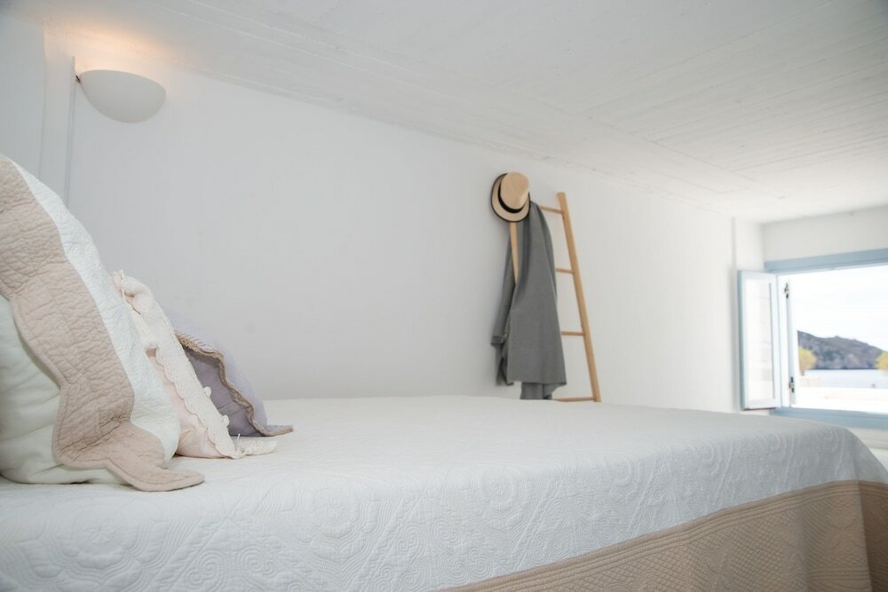 Фото Rafaela Apartments