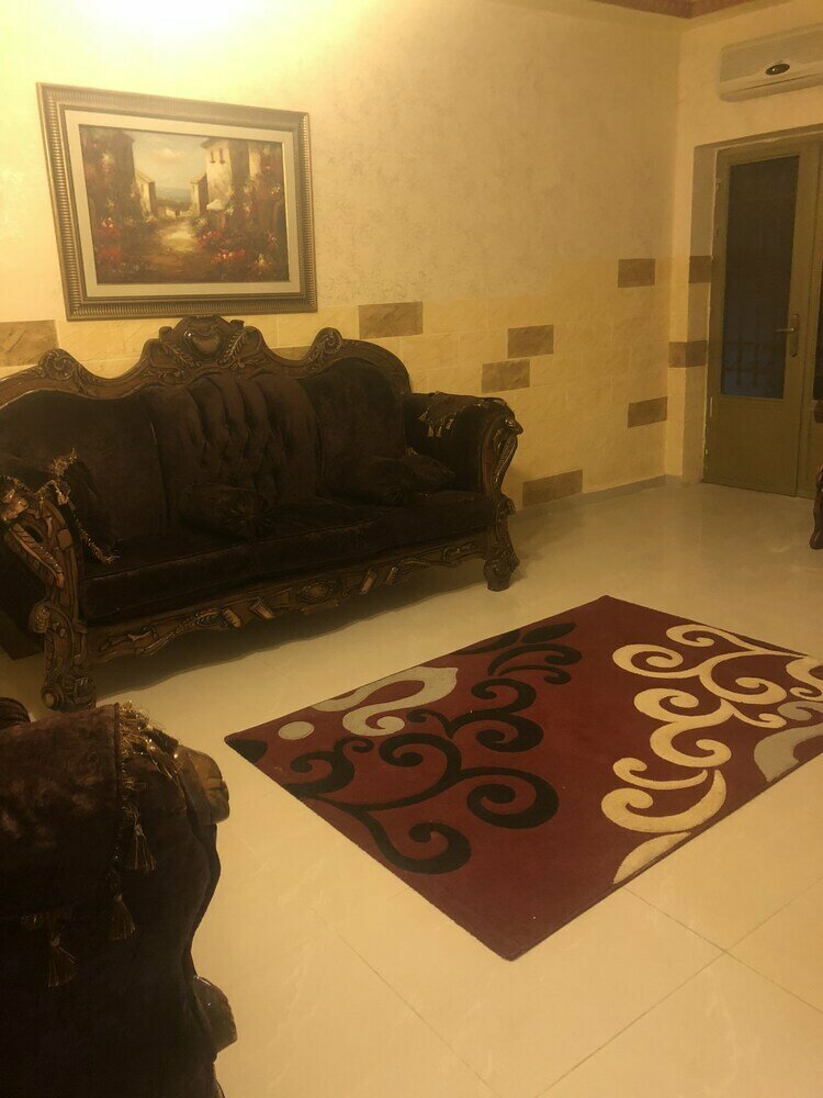 Hotel Yasmeen Apartment, Amman, photo