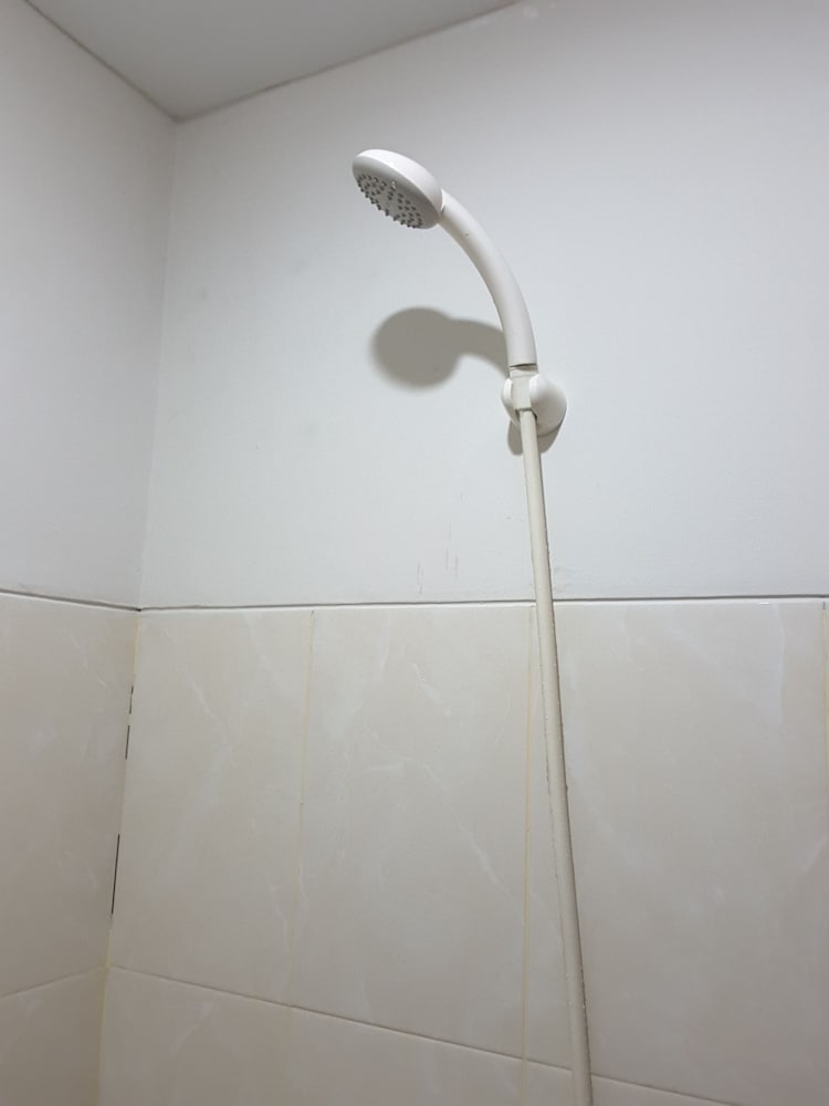 Фото Green Lake View Luxury Apartment by Indah