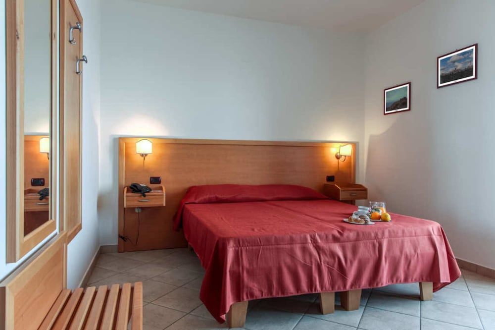 Фото Hotel Corallo Calavà