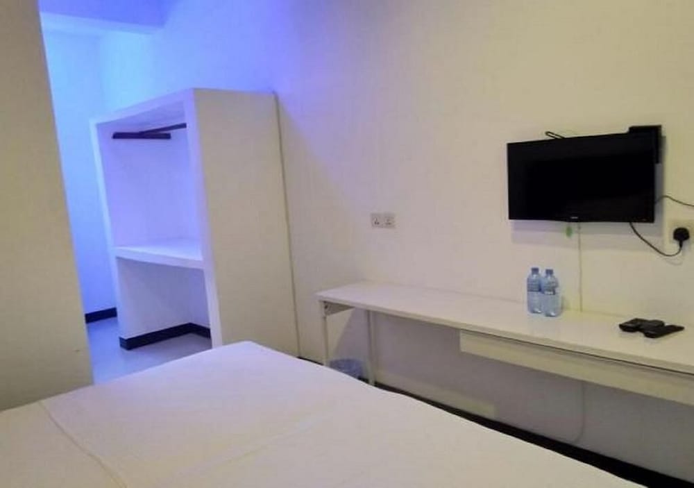 Фото Grand Orchid Residence