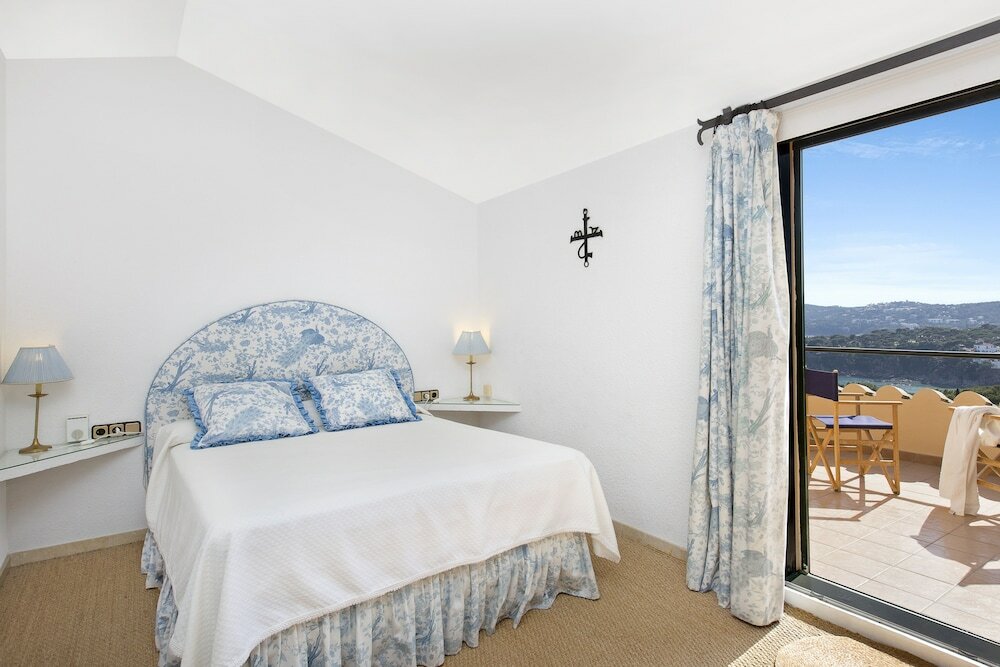 Фото Villa Ses Brises 28