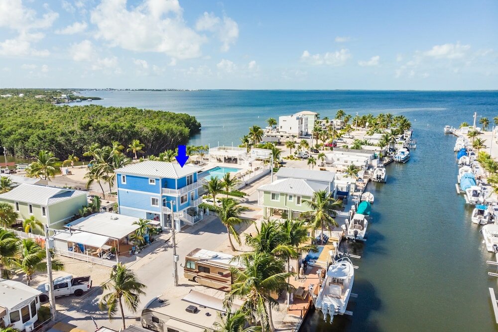 Фото Brand New Key Largo Home