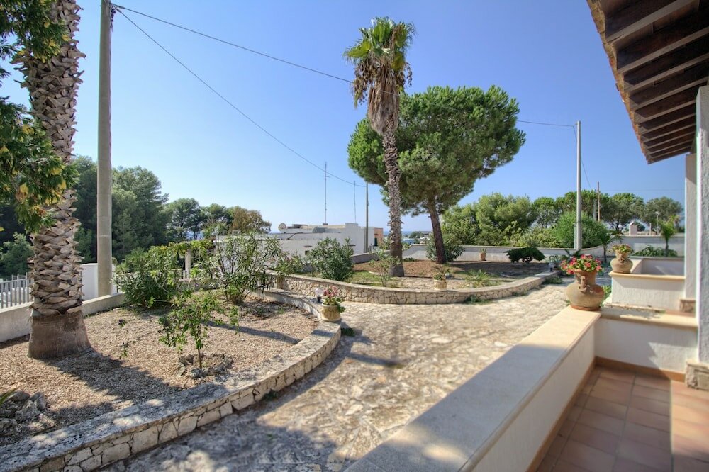 Фото Helia Lovely Beach House