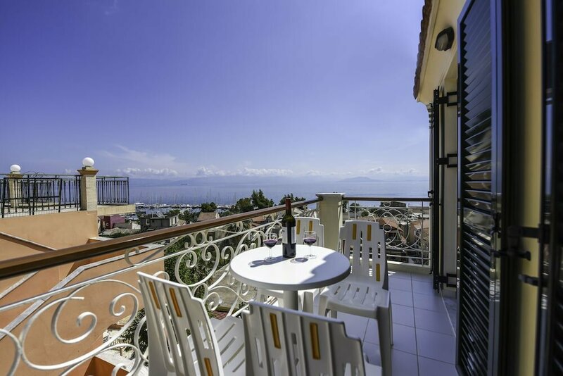 Гостиница Kirki Apartments Mpenitses Corfu